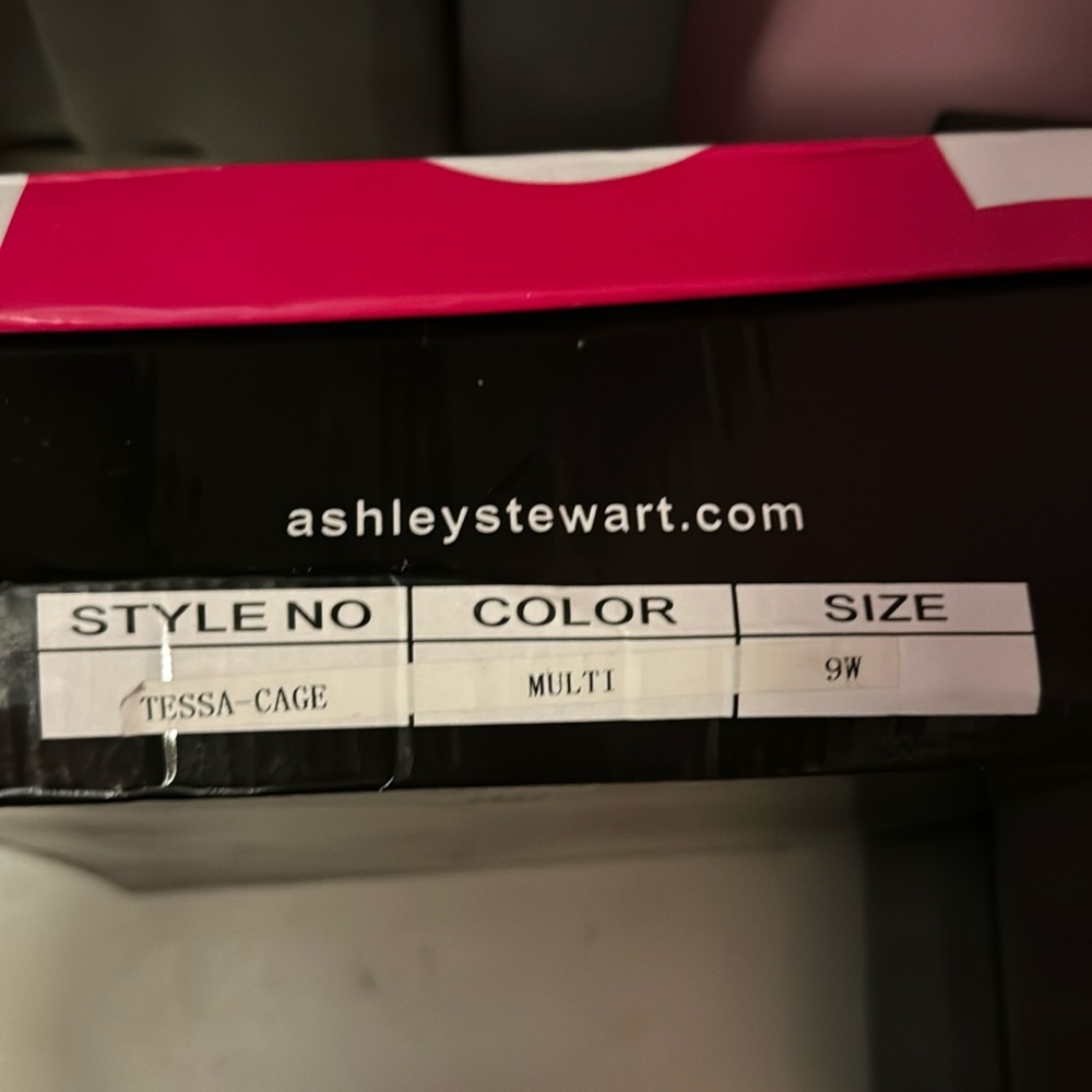 Pink and metallic navy stiletto. Brand new.